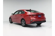 $18998 : Kia Forte 2024 LXS 4dr Sedan thumbnail