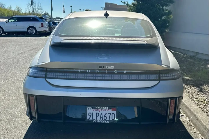$23990 : Hyundai IONIQ 6 2024 SEL 4dr image 6