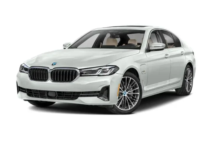 $34079 : BMW 5 Series 2023 530e 4dr S image 1