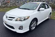 $12998 : PRE-OWNED 2013 TOYOTA COROLLA thumbnail