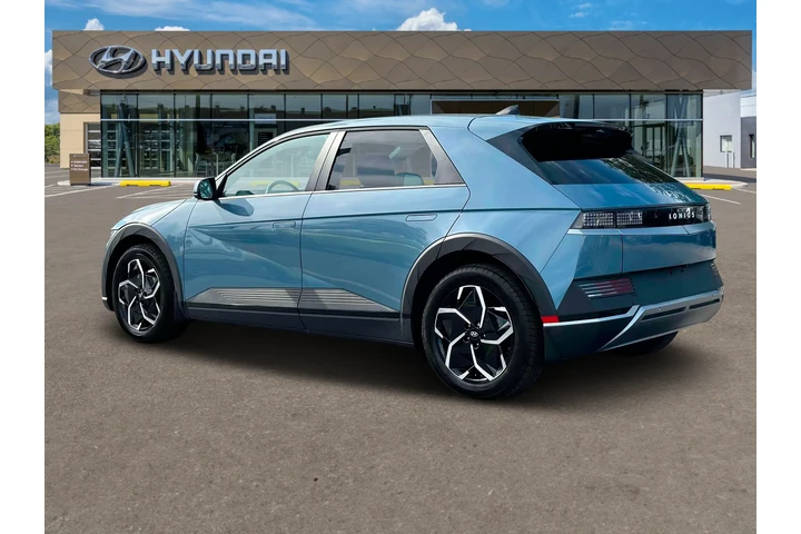 $24782 : Hyundai IONIQ 5 2024 SEL 4dr image 4