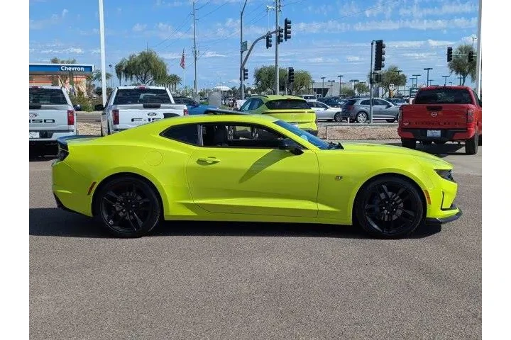 Chevrolet Camaro 2019 LT 2dr image 7