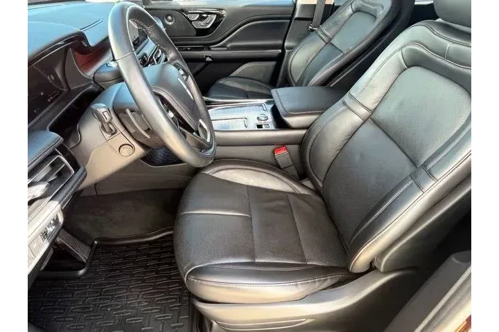 $37996 : Lincoln Aviator 2023 AWD Res image 5