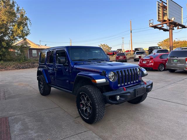 $37495 : 2020 Wrangler image 3