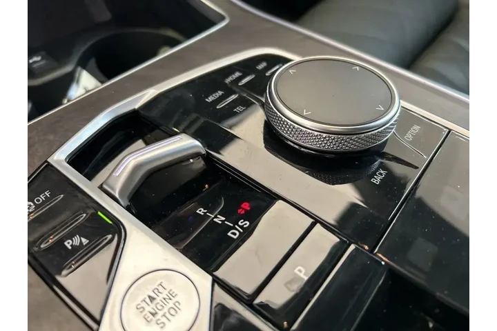 $39642 : BMW X5 2024 AWD xDrive40i 4d image 8