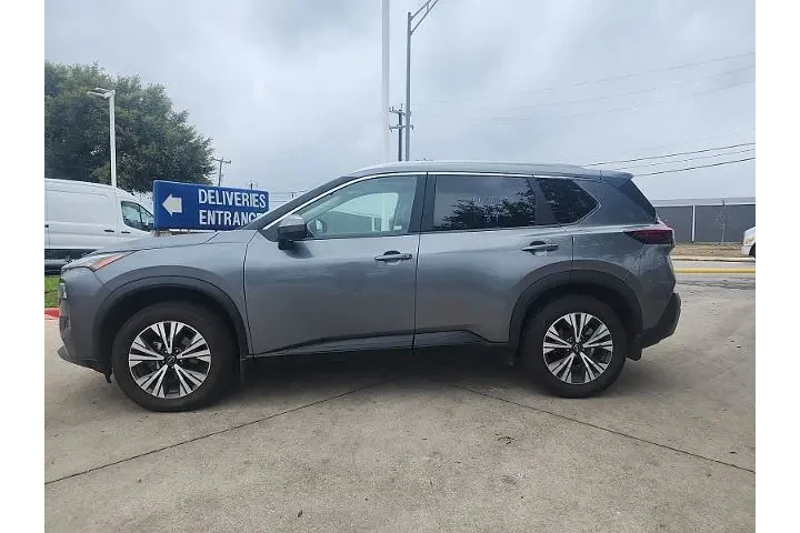 $20995 : Nissan Rogue 2023 AWD SV 4dr image 4