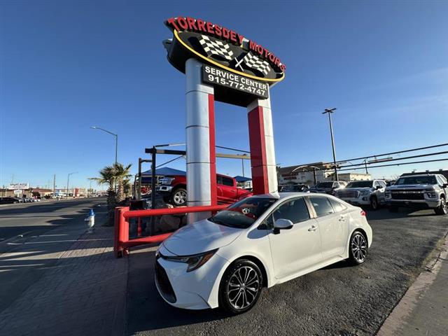 $19995 : Pre-Owned 2020 Corolla LE Sed image 3