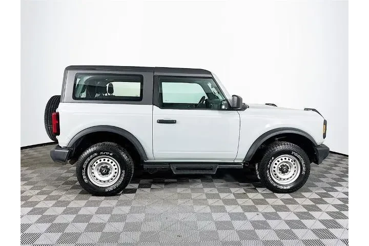 $35999 : Ford Bronco 2023 4x4 Base 2d image 8