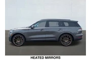 $30875 : Lincoln Aviator 2020 AWD Res thumbnail