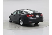 $15998 : Chevrolet Malibu 2023 LT 4dr thumbnail