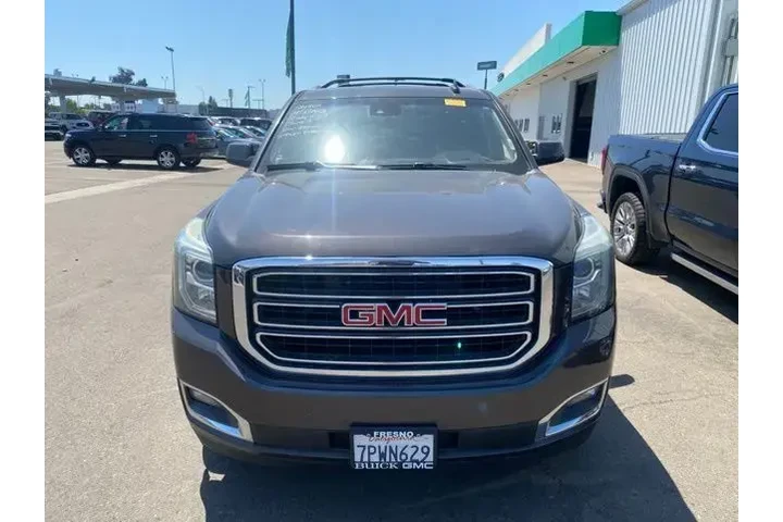$20900 : GMC Yukon 2016 4x4 SLT 4dr S image 2
