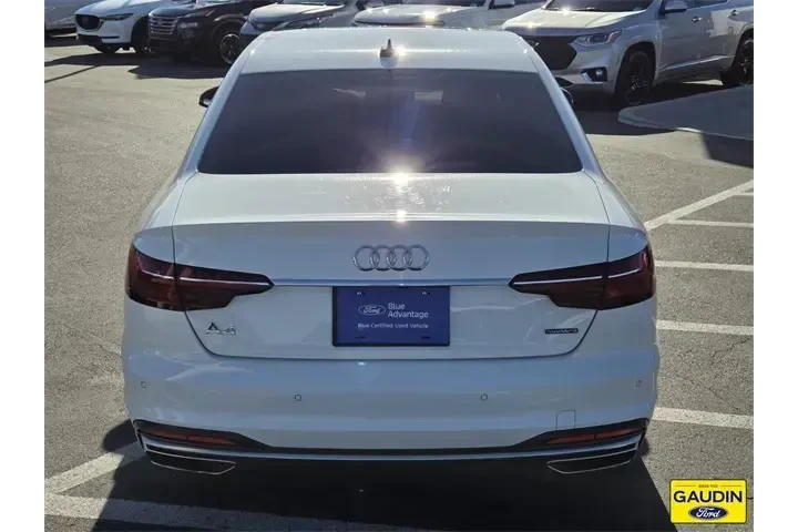 $21900 : Audi A4 2022 AWD quattro S l image 6