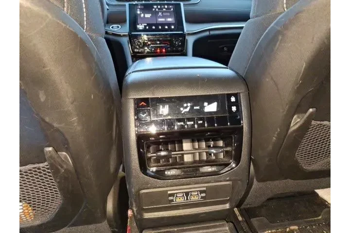 $26700 : Jeep Grand Cherokee L 2023 4 image 8