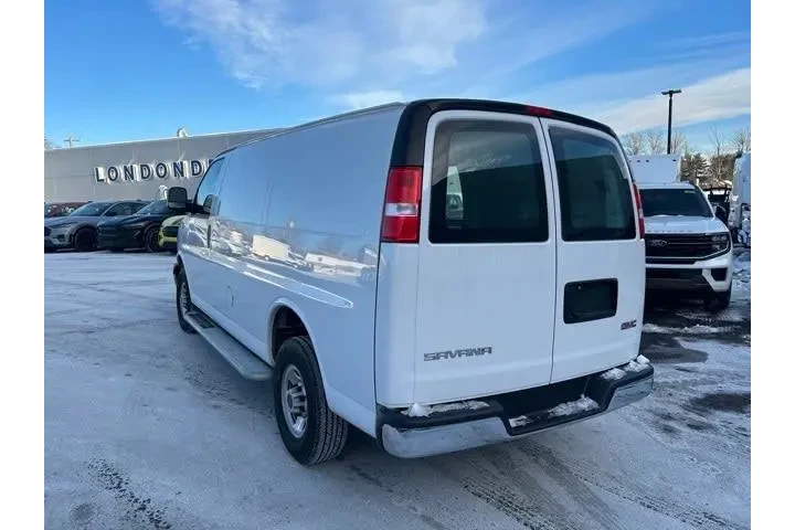 $30795 : GMC Savana 2024 2500 3dr Car image 5