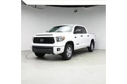 $35998 : Toyota Tundra 2020 4x2 SR5 4 thumbnail