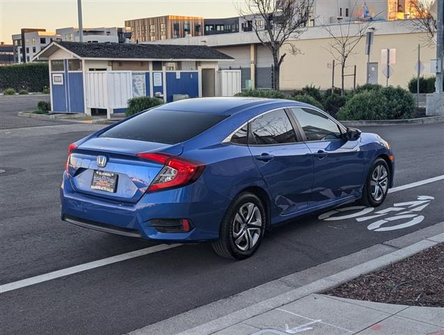 $16988 : 2018 Civic Sedan LX image 6