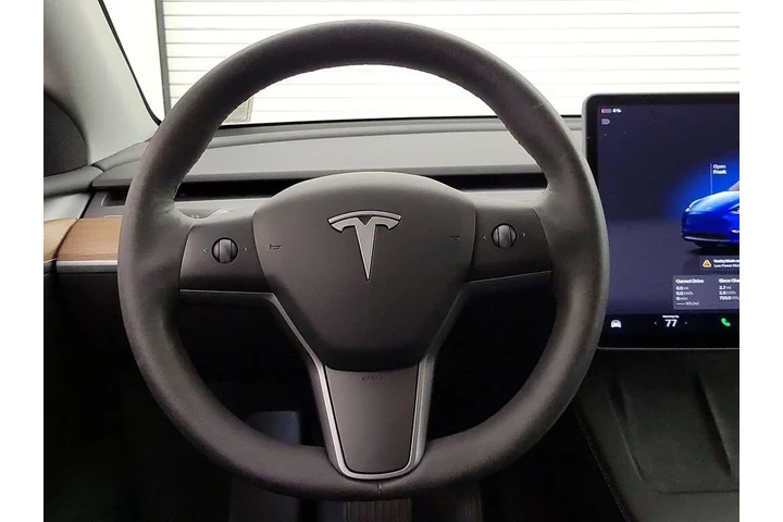$34998 : Tesla Model Y 2023 AWD Long image 10