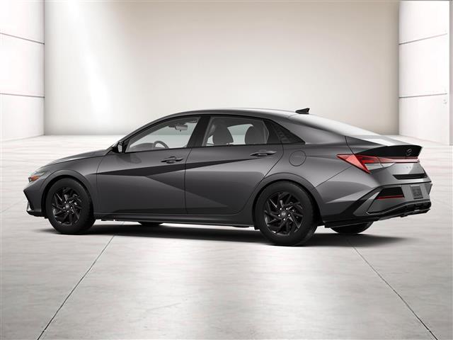 $25285 : New 2024 Hyundai ELANTRA SEL image 5