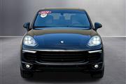 $20987 : 2016 Cayenne Base thumbnail