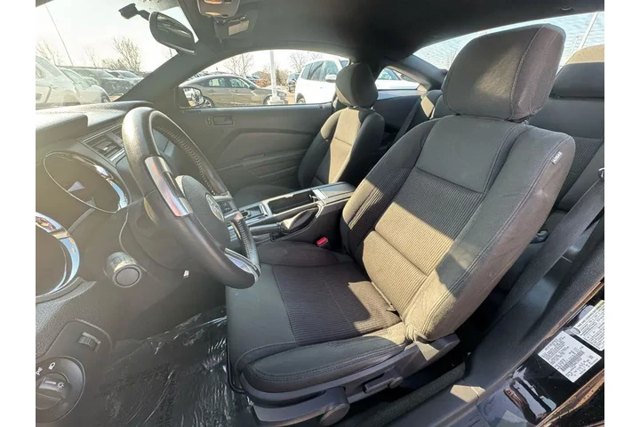 $10000 : Ford Mustang 2014 V6 2dr Fas image 8