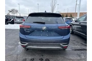 $27215 : Buick Envision 2022 AWD Esse thumbnail