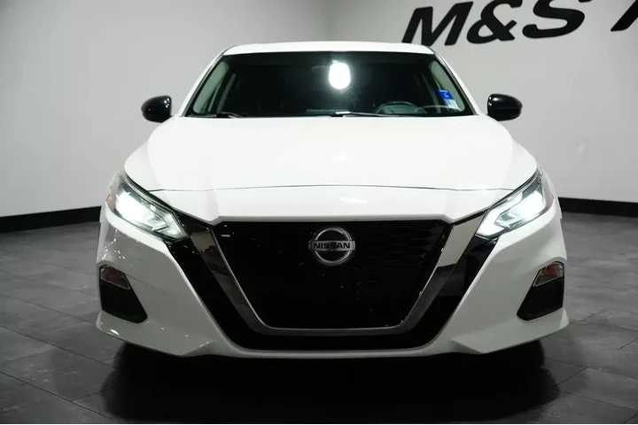 $15308 : 2019 Altima image 9