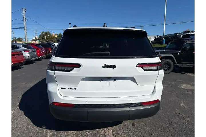 $37988 : Jeep Grand Cherokee L 2023 4 image 5