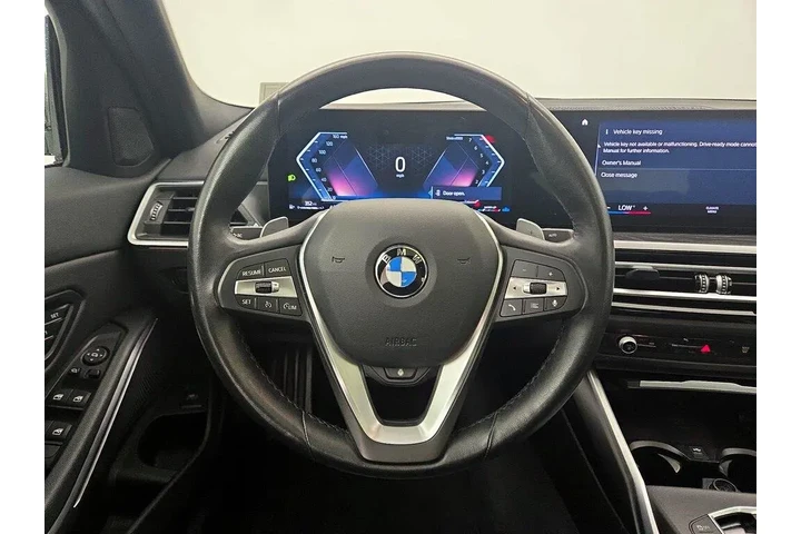 $28998 : BMW 3 Series 2024 AWD 330i x image 10