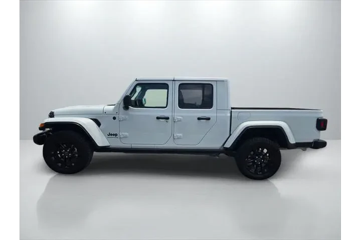 $38999 : Jeep Gladiator 2025 4x4 Nigh image 8