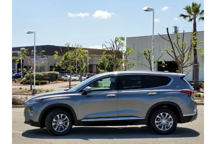 $19400 : Hyundai SANTA FE 2019 SE 2.4 image 7