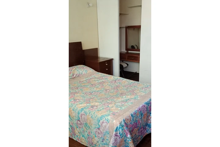 $580000 : HABITACIÓN PERSONA SOLA image 1