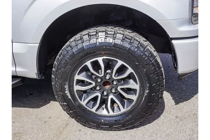 $21391 : Ford F-150 2018 4x2 Lariat 4 image 9