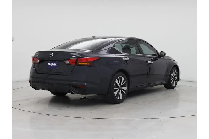 $14998 : Nissan Altima 2019 2.5 SL 4d image 8
