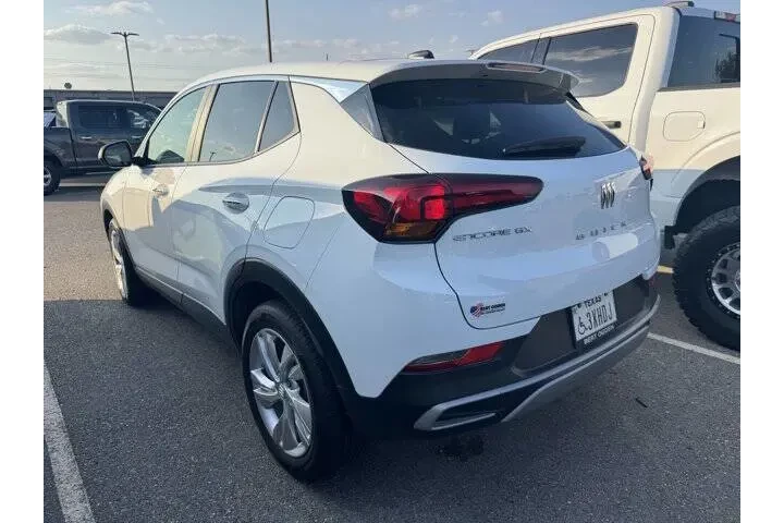 $23975 : 2025 Encore GX Preferred image 4