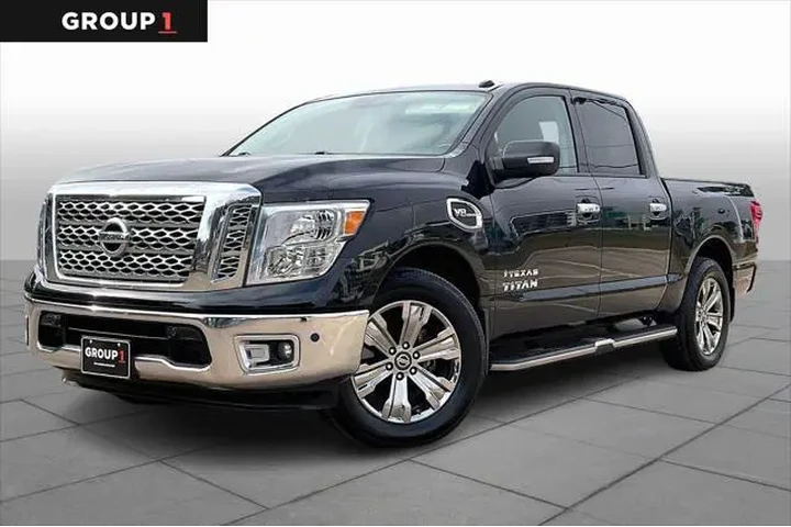 $15997 : Nissan Titan 2017 4x2 SV 4dr image 1