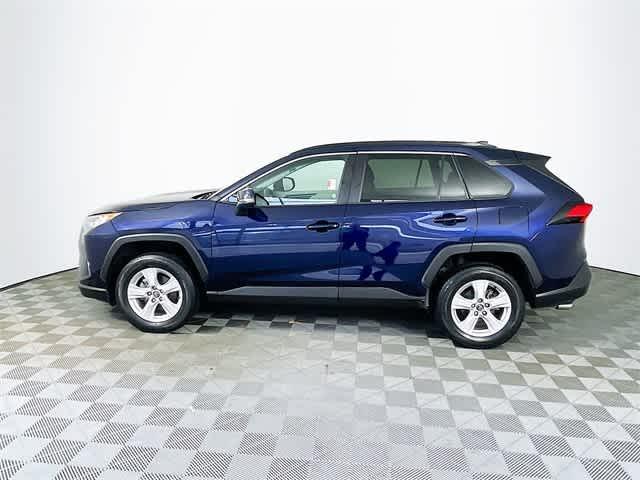 $27154 : PRE-OWNED 2021 TOYOTA RAV4 XLE image 6