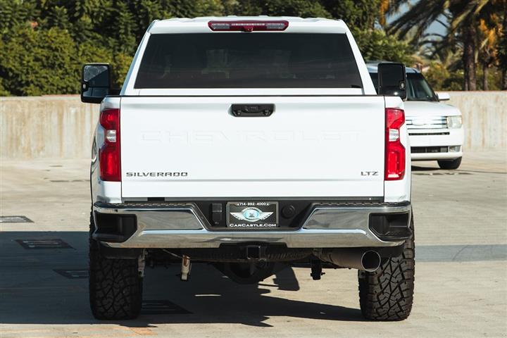 2023 Silverado 2500HD LTZ image 8