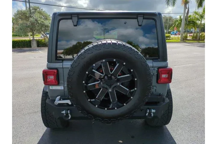 $25800 : Jeep Wrangler Unlimited 2018 image 4