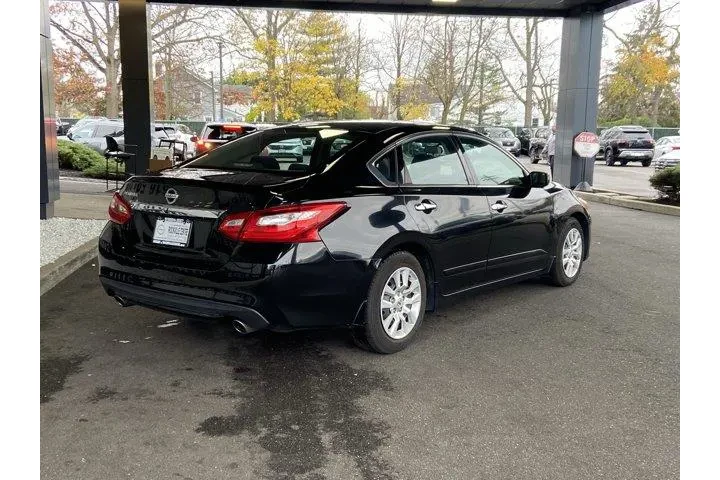 Nissan Altima 2016 2.5 S 4dr image 5