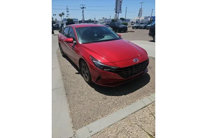 $21114 : Hyundai ELANTRA 2023 SEL 4dr image 8