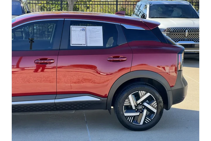 $20999 : Nissan Kicks 2025 SV 4dr Cro image 6