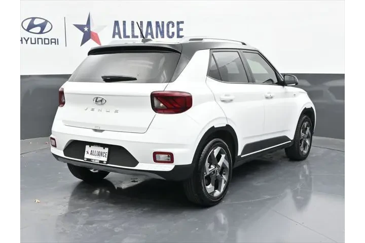$20978 : Hyundai VENUE 2025 Limited 4 image 7