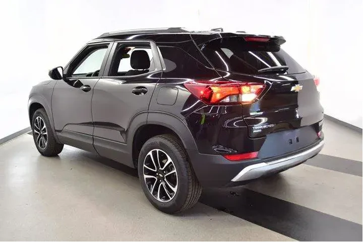 $23494 : Chevrolet Trailblazer 2025 4 image 5