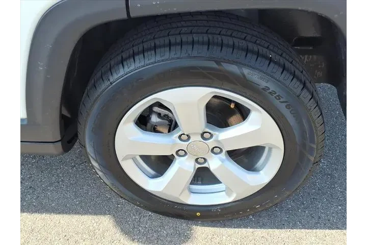 $16995 : Jeep Compass 2021 4x4 Latitu image 8