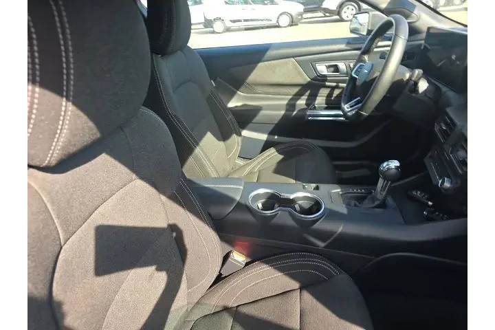 $23999 : Ford Mustang 2024 EcoBoost 2 image 8