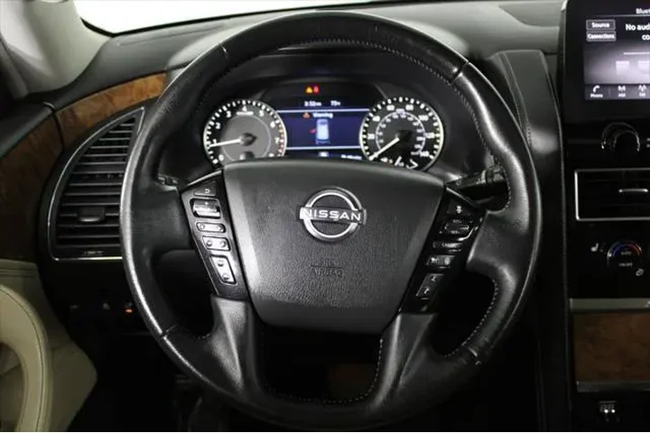 $32239 : Nissan Armada 2023 4x2 SL 4d image 9