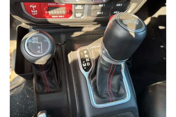 $36992 : Jeep Wrangler Unlimited 2021 image 8