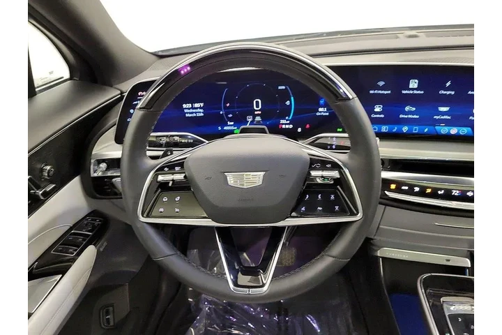 $34998 : Cadillac LYRIQ 2023 Luxury 4 image 10