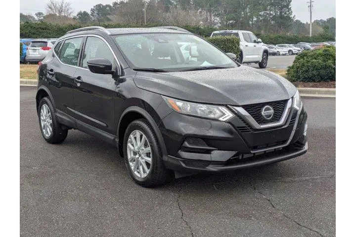 $18975 : Nissan Rogue Sport 2020 S 4d image 4