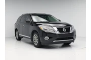 Nissan Pathfinder 2015 4x4 S en Charlotte